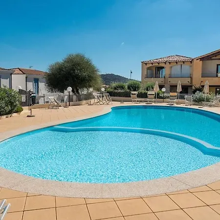 Holiday home Two-room Facing The Pool In An Elegant Setting Just 2 Km From The Sea Olbia