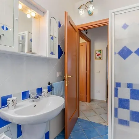 Two-room Facing The Pool In An Elegant Setting Just 2 Km From The Sea Hébergement de vacances