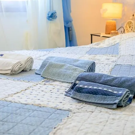 Two-room Facing The Pool In An Elegant Setting Just 2 Km From The Sea Σπίτι διακοπών Όλμπια